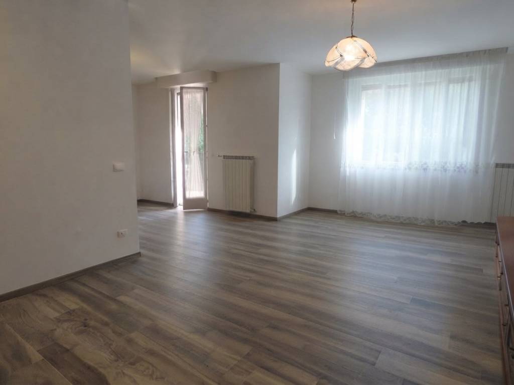 appartamento in vendita a Cremona in zona Viale Po