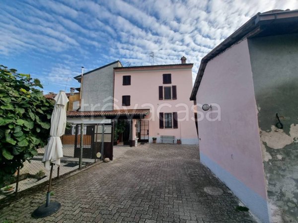 casa indipendente in vendita a Cremona in zona Via Giuseppina