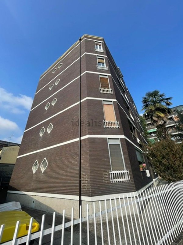 appartamento in vendita a Cremona in zona Piazza Libertà