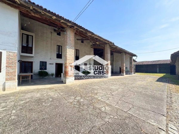 casale in vendita a Cremosano