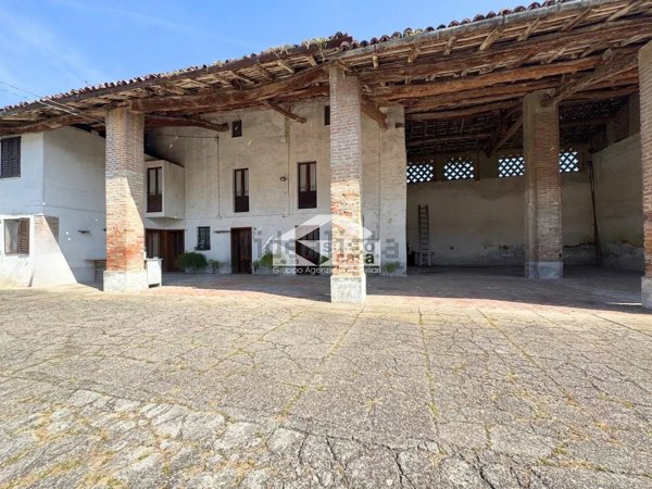 casale in vendita a Cremosano