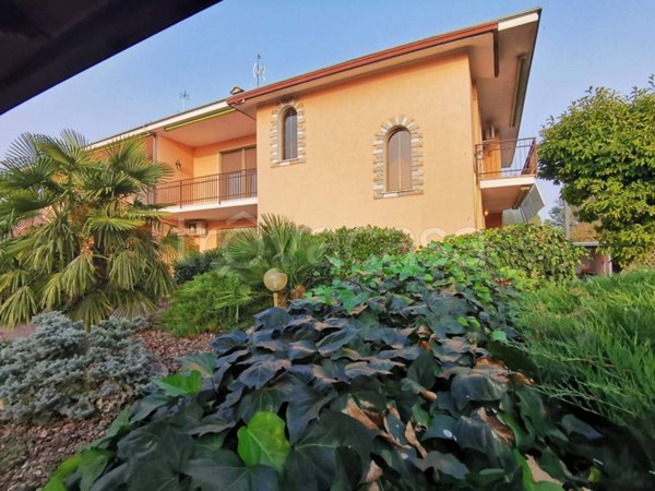 casa indipendente in vendita a Cremosano