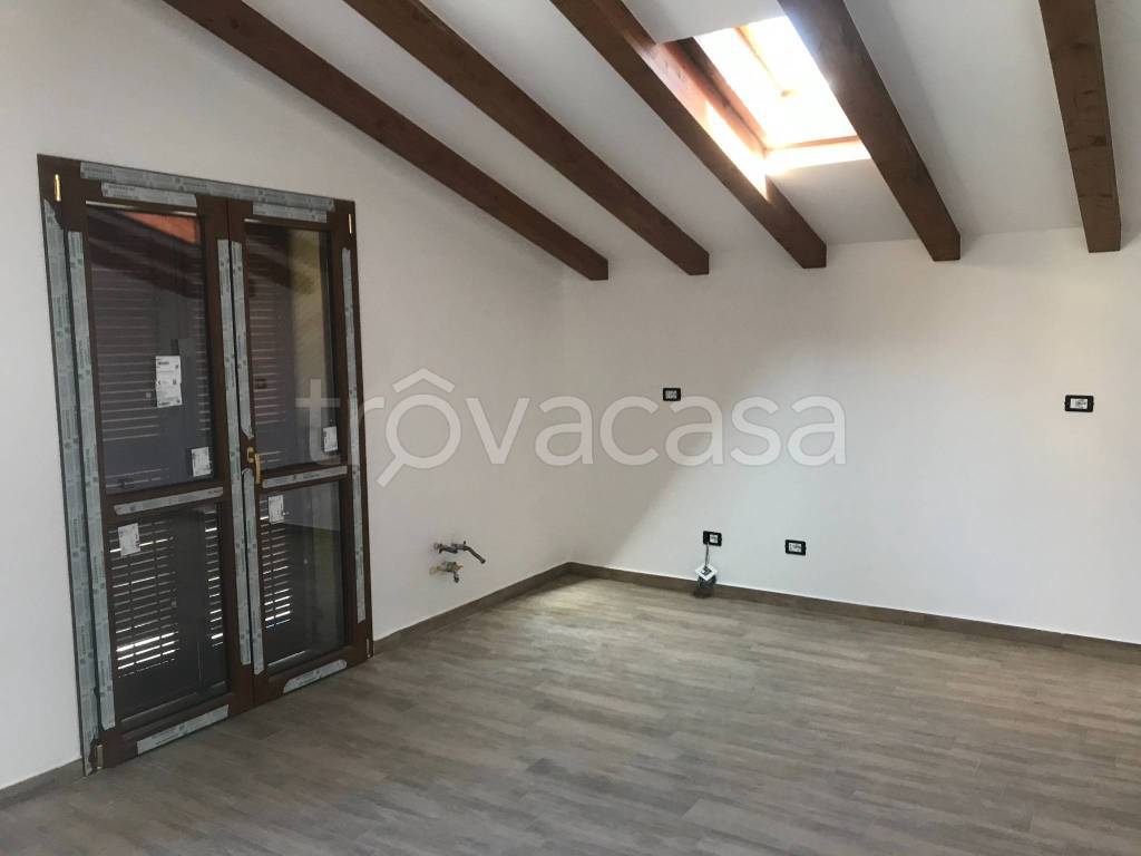 appartamento in vendita a Cremosano