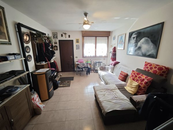 casa indipendente in vendita a Cremosano