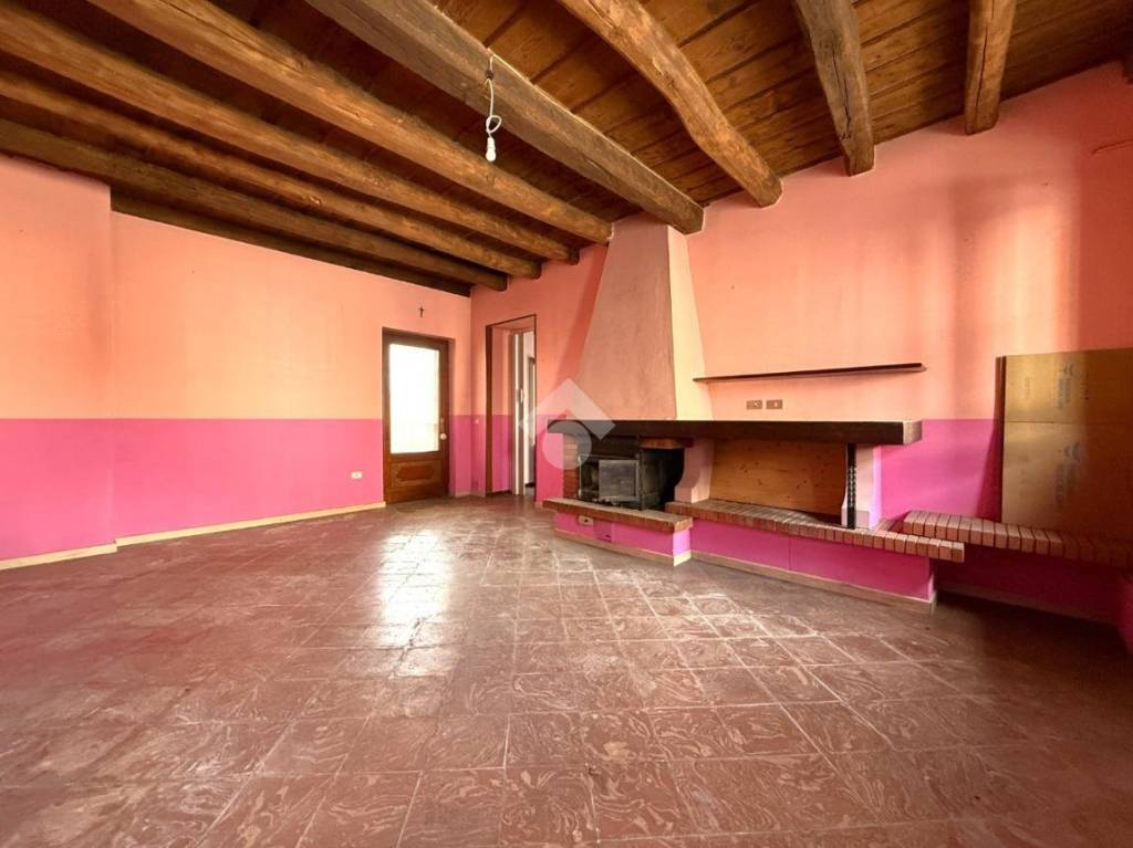casa indipendente in vendita a Cremosano