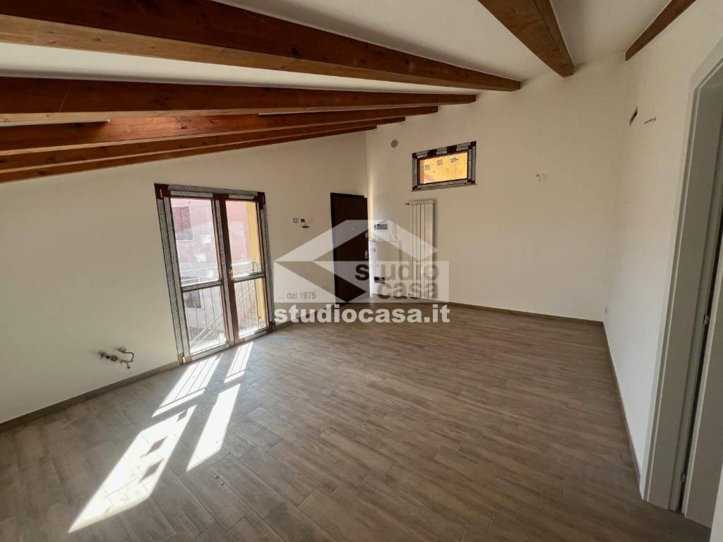 appartamento in vendita a Cremosano