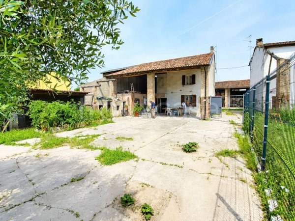 casa indipendente in vendita a Cremosano