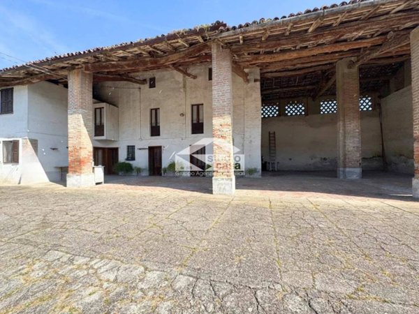 casa indipendente in vendita a Cremosano