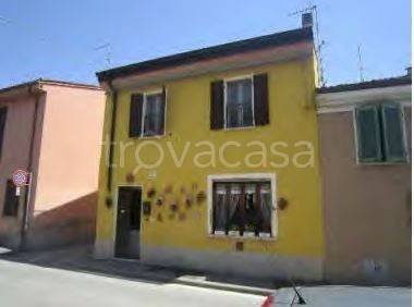 casa indipendente in vendita a Crotta d'Adda