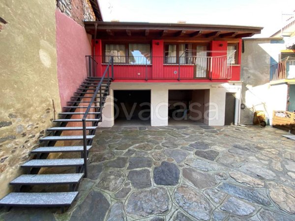 appartamento in vendita a Pinasca in zona Grandubbione