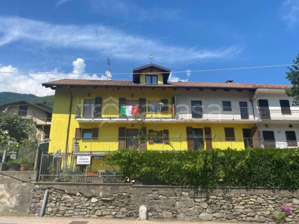 casa indipendente in vendita a Pinasca