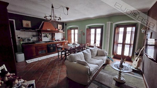 appartamento in vendita a Pinasca