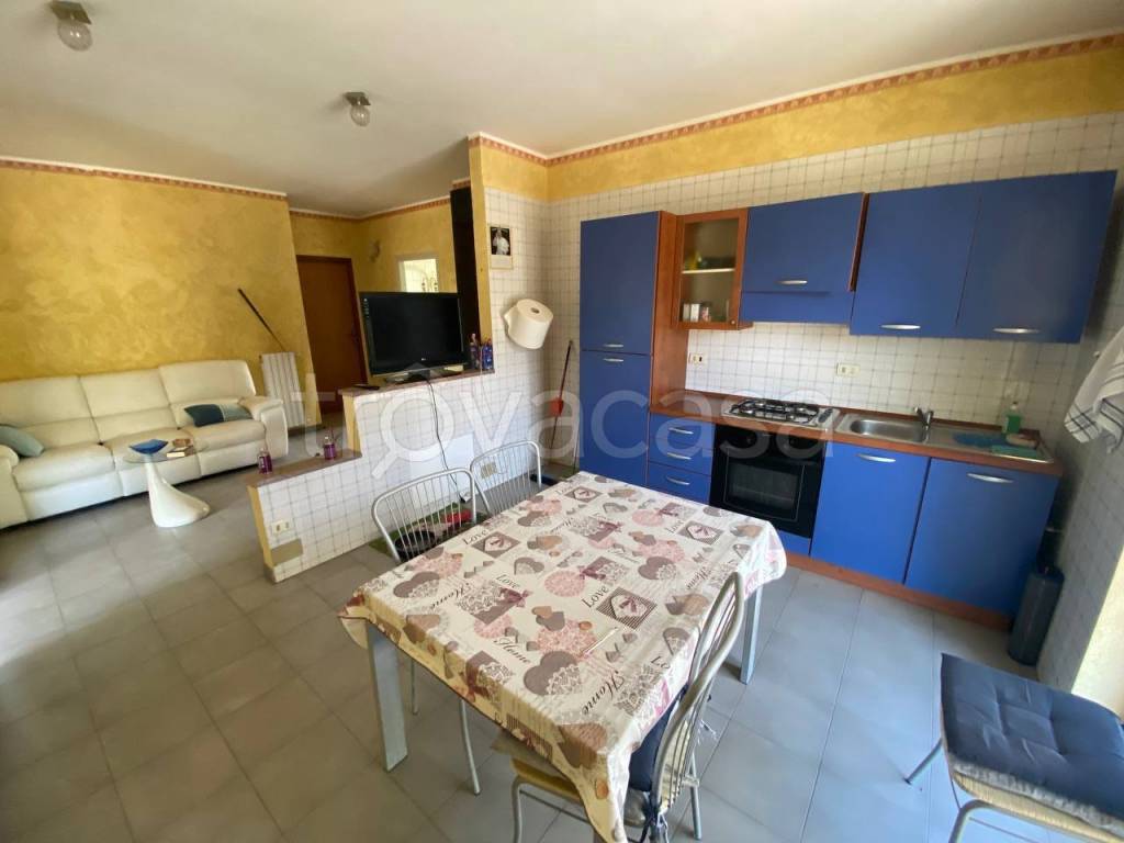 appartamento in vendita a Pinasca