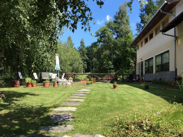 casa indipendente in vendita a Pinasca