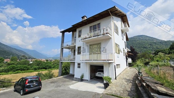 appartamento in vendita a Pinasca