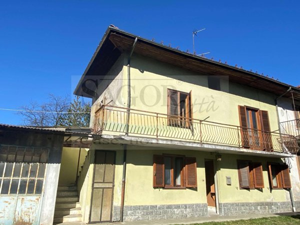 casa indipendente in vendita a Pinasca in zona Dubbione