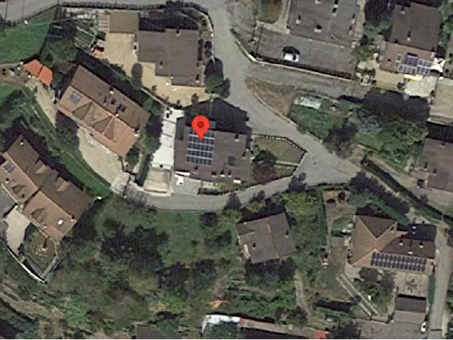 casa indipendente in vendita a Pinasca