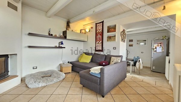 casa indipendente in vendita a Pinasca