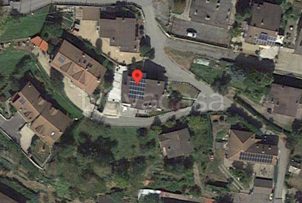 appartamento in vendita a Pinasca