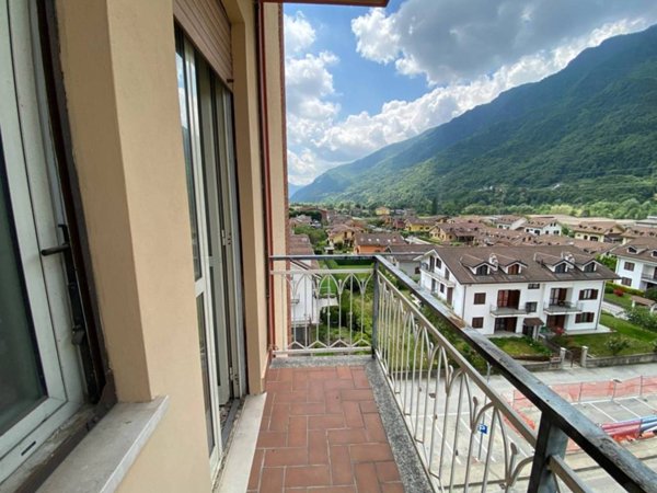 appartamento in vendita a Pinasca in zona Dubbione