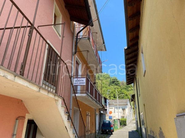 appartamento in vendita a Pinasca in zona Grandubbione