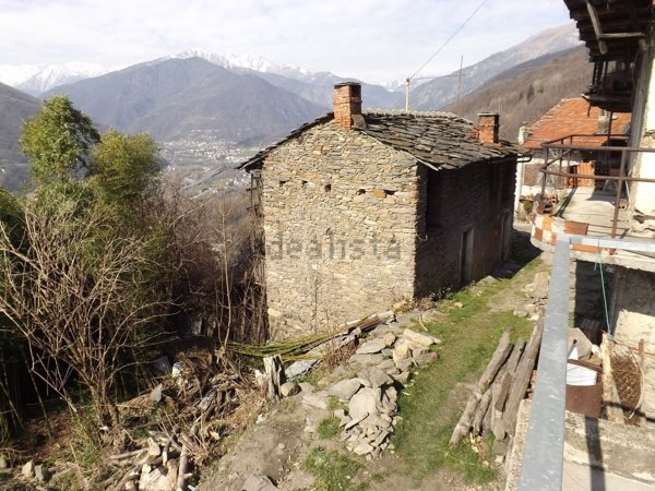 appartamento in vendita a Pinasca