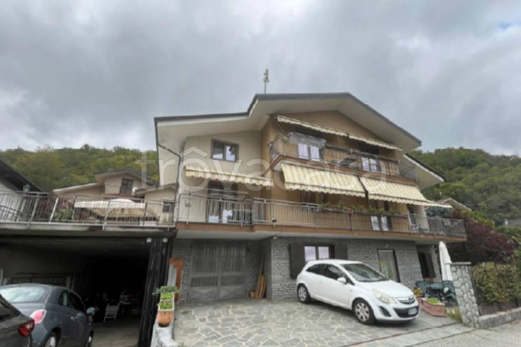 appartamento in vendita a Pinasca