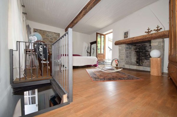 appartamento in vendita a Pinasca