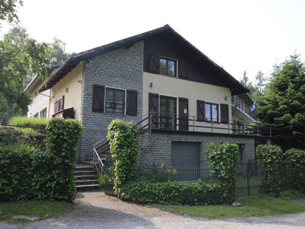 negozio in vendita a Pinasca