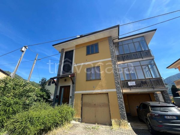 casa indipendente in vendita a Pinasca