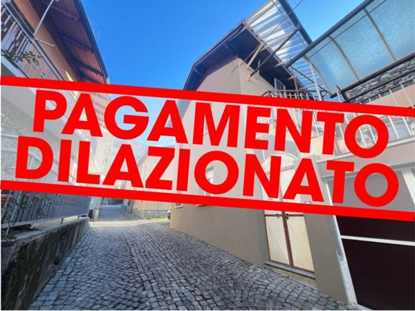 casa indipendente in vendita a Pinasca in zona Dubbione