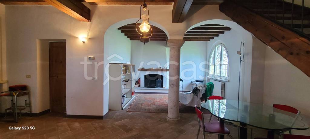 casa indipendente in vendita a Dovera