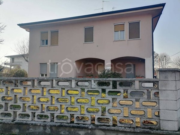 appartamento in vendita a Dovera