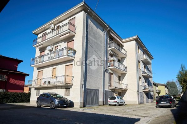 appartamento in vendita a Dovera