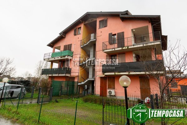 appartamento in vendita a Dovera