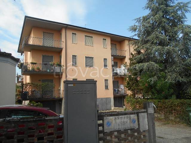 appartamento in vendita a Dovera