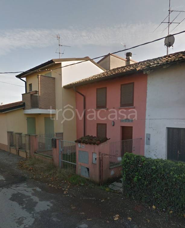 casa indipendente in vendita a Dovera