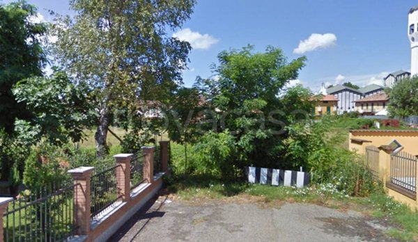 terreno edificabile in vendita a Dovera