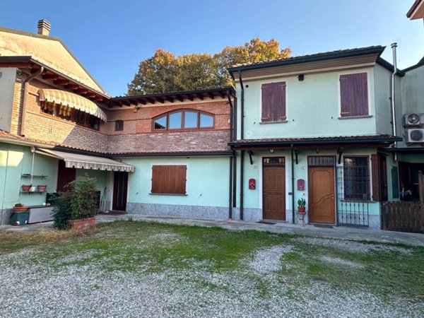 appartamento in vendita a Dovera in zona Postino