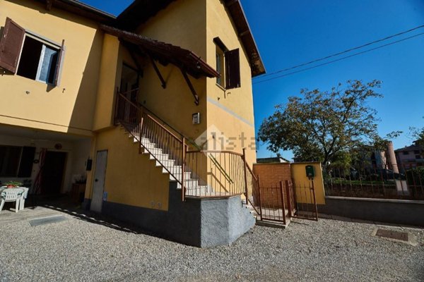 appartamento in vendita a Dovera