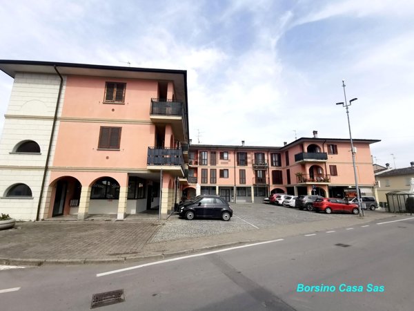 appartamento in vendita a Dovera in zona Postino