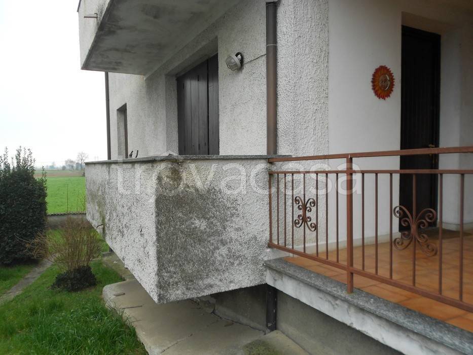 appartamento in vendita a Dovera