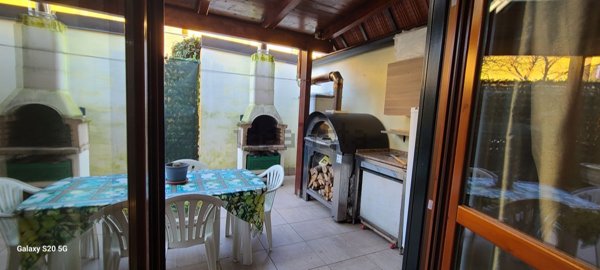 casa indipendente in vendita a Dovera