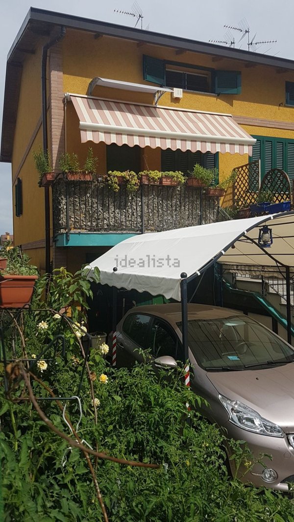 casa indipendente in vendita a Dovera