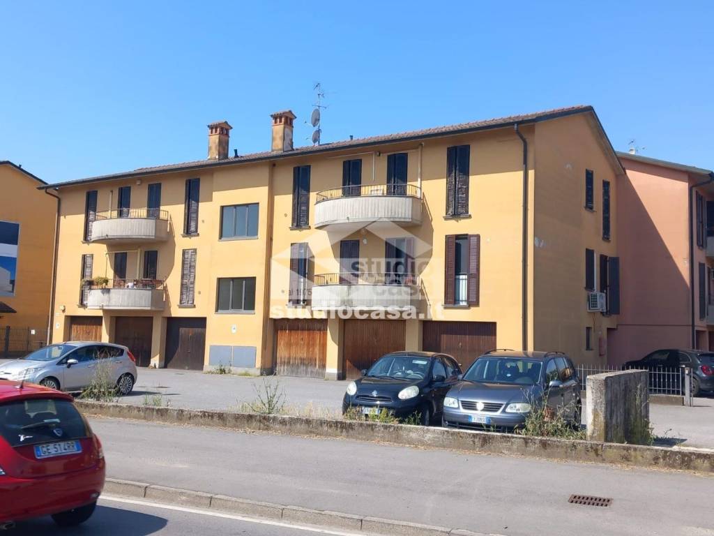 appartamento in vendita a Dovera