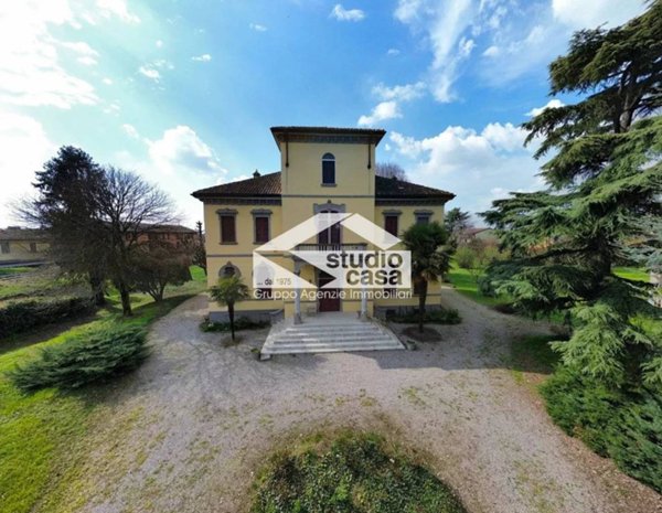 casa indipendente in vendita a Fiesco