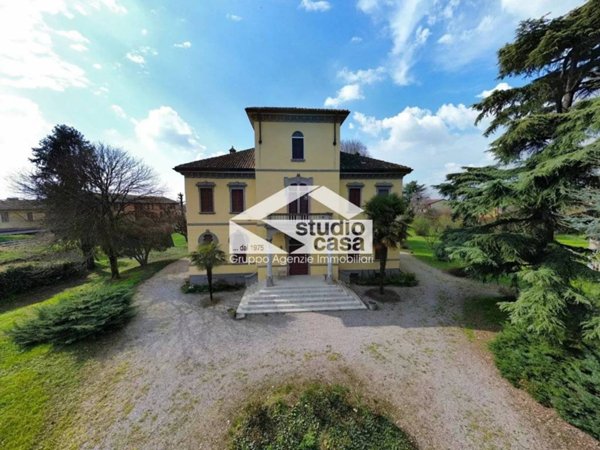 casa indipendente in vendita a Fiesco