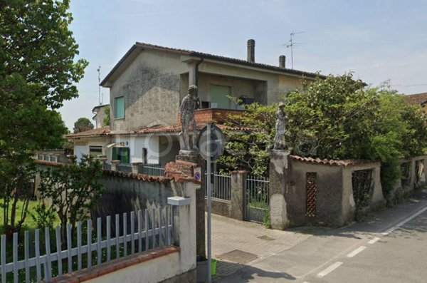 casa indipendente in vendita a Fiesco