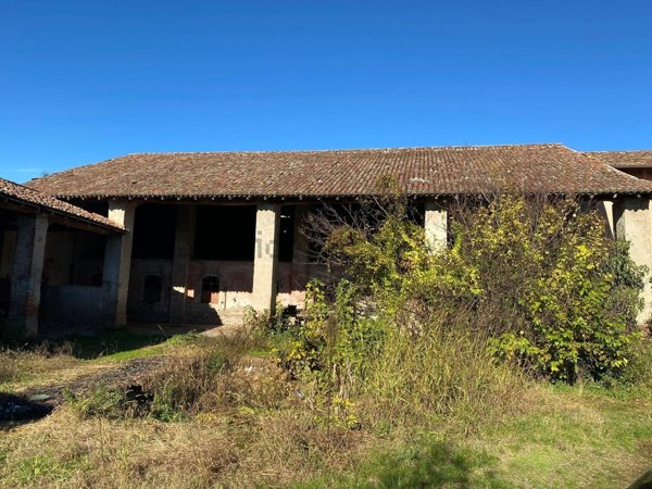 casale in vendita a Fiesco