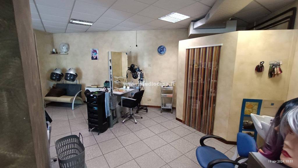 negozio in vendita a Fiesco